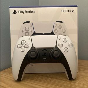 Playstation 5 DualSense Wireless Controller - White